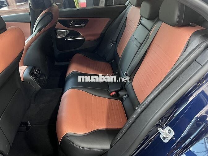 ❤️ Mercedes C300 AMG 2026 - Xanh Nâu - chỉ 800 km