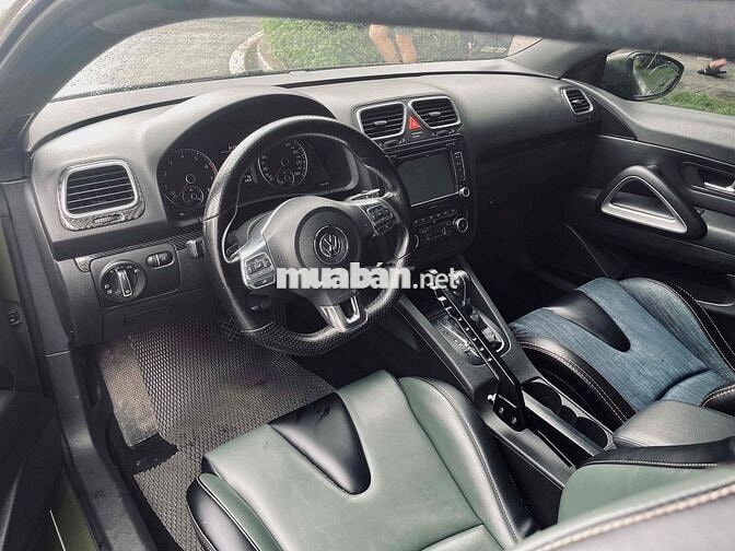 Volkswagen Scirocco 2.0 độ khủng 3 xị cần ra đi