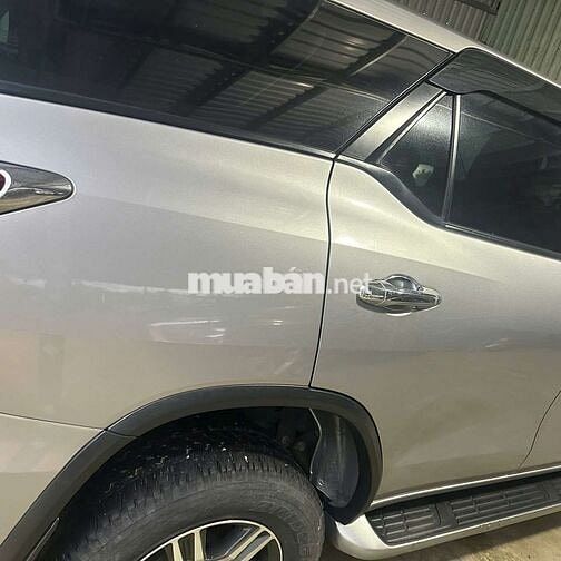 Toyota Fortuner 2022 Số sàn Bạc