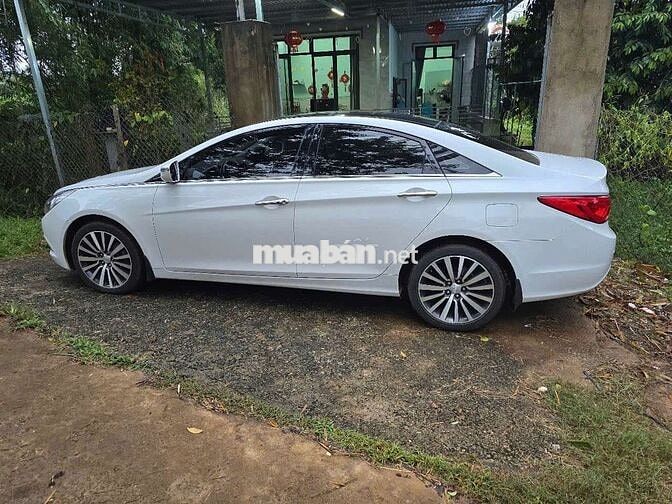 Hyundai Sonata 2013 Trắng 16 vạn