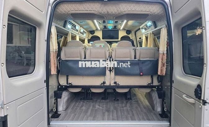 Ford Transit 2018 Luxury Chính Chủ