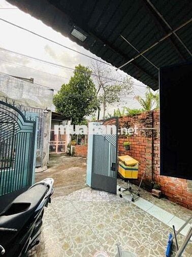 Cho thuê nhà đường 17 Linh Trung ngay ga metro 2PN 1WC giá 7tr/th