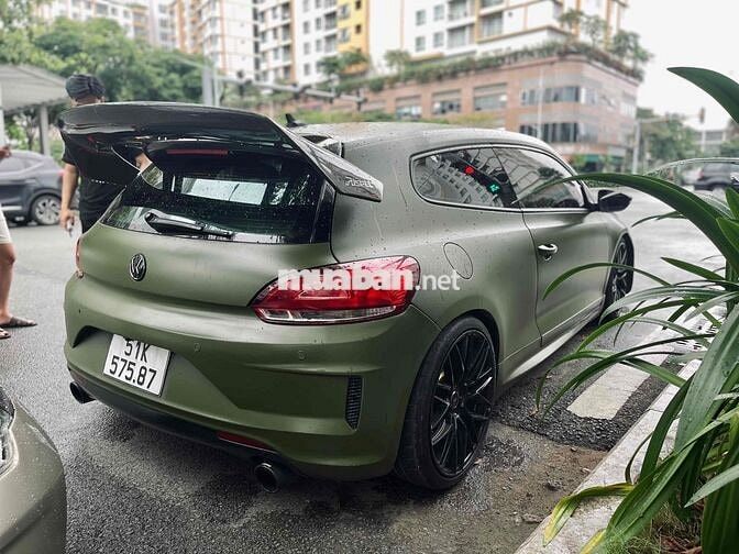 Volkswagen Scirocco 2.0 độ khủng 3 xị cần ra đi