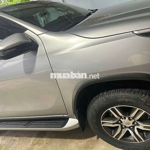 Toyota Fortuner 2022 Số sàn Bạc