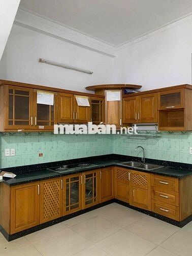 Nhà Ôtô Ngủ Trong 4x16m 2Lầu ST (5PN 3WC) Hẻm 6m. PHAN ĐÌNH PHÙNG