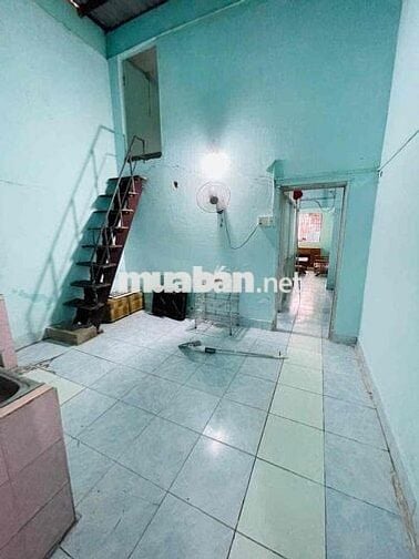 Cho thuê nhà đường 17 Linh Trung ngay ga metro 2PN 1WC giá 7tr/th