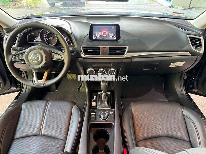 Mazda 3 2019 18.500km như mới