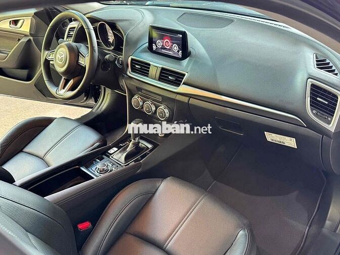 Mazda 3 2019 18.500km như mới