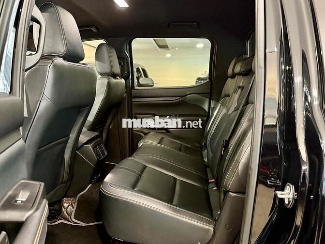 Wildtrak 2024 Lên Số Đồ Xe Vá Tại Hãng Ford