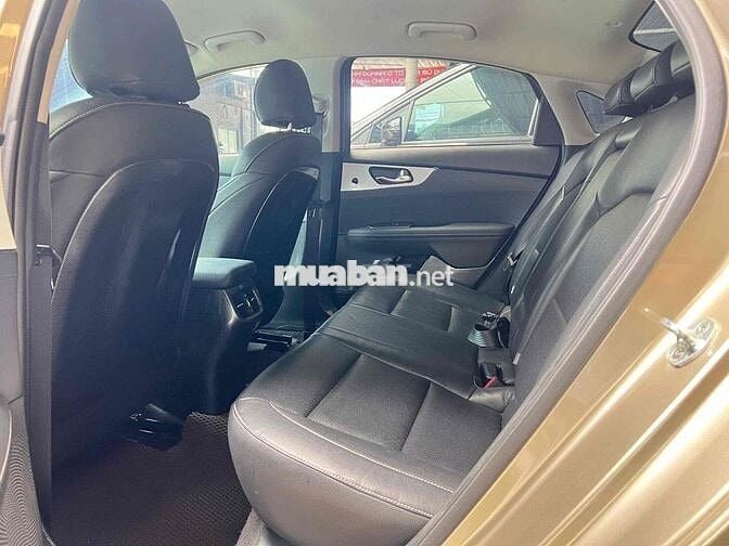 KIA Cerato 1.6 MT 2020 một chủ đi kĩ không lỗi nhỏ