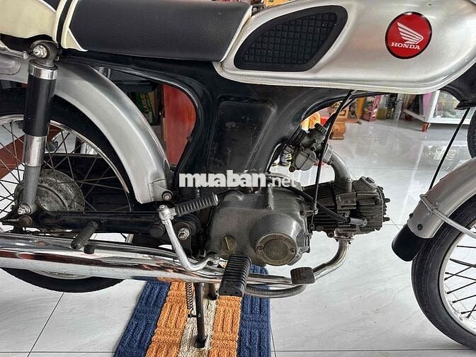 Honda CL50 1968 Bạc