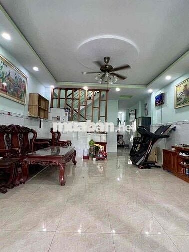 Cho Thuê Nhà DT 5x23m 1Trệt 1Lầu 3Pn 3Wc Sân Ôtô 7 Chổ Đường Thông Tải