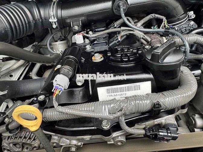 Toyota Innova 2.0G 2018 Trắng 7 chỗ
