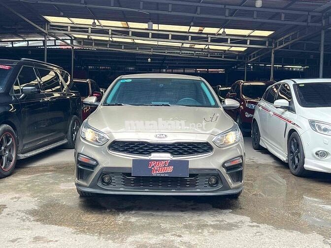 KIA Cerato 1.6 MT 2020 một chủ đi kĩ không lỗi nhỏ