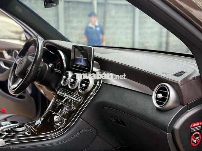 Mercedes-Benz GLC200 2018 SUV Nâu 58000 miles