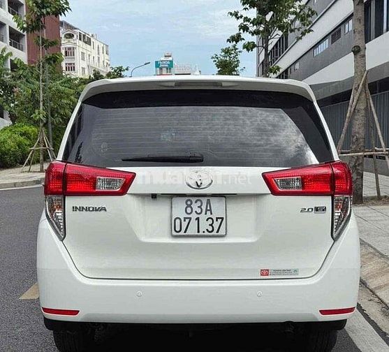 Toyota Innova 2.0G 2018 Số tự động Trắng