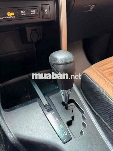 Toyota Innova 2.0G 2018 Số tự động Trắng