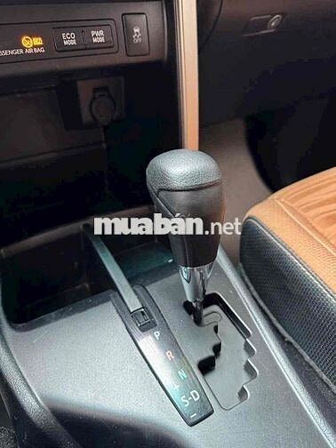 Toyota Innova 2.0G 2018 Trắng 7 chỗ