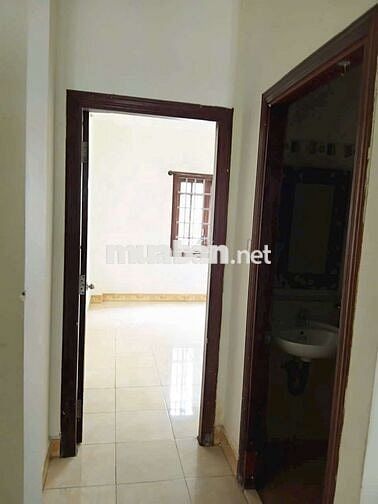 Cần cho thuê nhà PTHT khu An sương.DT 4 x20 .1 trệt 3Lầu 4PN 5WS  