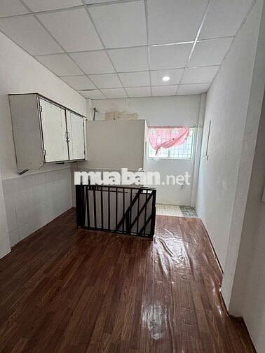Cho thuê Nhà Nguyên căn  Hẻm 49  giá thuê 5,500,000