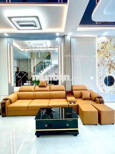 BÁN NHÀ PHỐ 3 Lầu Hoàn Công- Gần Siêu Thị Aeon Bình Dương .KDC An Nih
