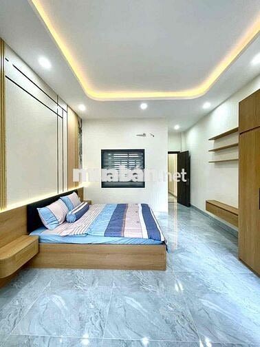 BÁN NHÀ PHỐ 3 Lầu Hoàn Công- Gần Siêu Thị Aeon Bình Dương .KDC An Nih