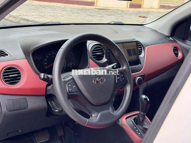 Hyundai Grand i10 2018 Trắng Số tự động