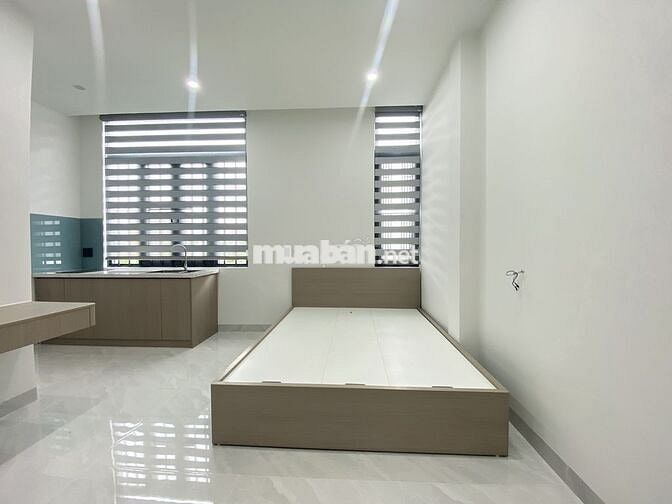 Căn Hộ Full Nội Thất Mới 100% - Trống Sẵn Vào Ở Ngay