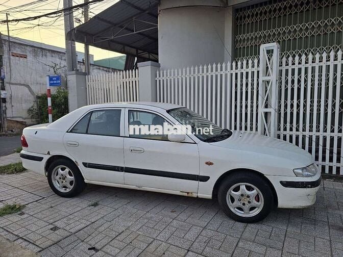 Mazda 626 2001 Trắng