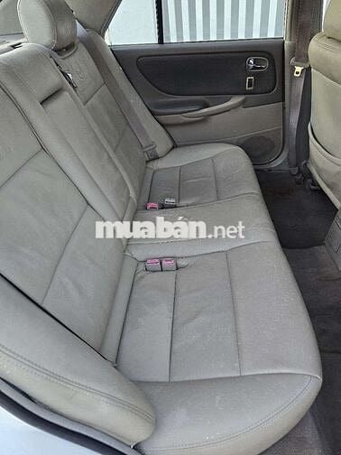 Mazda 626 2001 Trắng