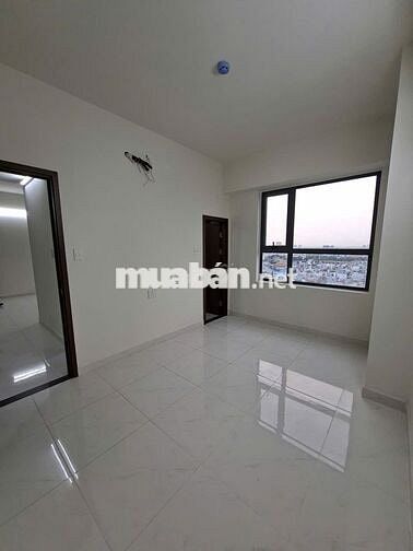Cho thuê Green River 3 phòng ngủ 2wc giá 11tr có 3 máy lạnh, rèm 1-9 ở