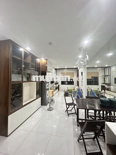 Cho thuê Green River 2 phòng ngủ 2wc giá 11 triệu full nội thất quận 8