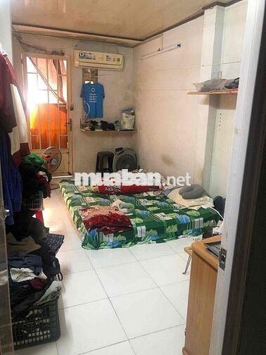 Chính chủ bán nhà 2tầng - Hoà Bình Tô Hiệu - Sổ Riêng - 30m2 - 2tỷ hơn