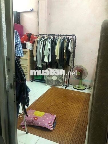 Chính chủ bán nhà 2tầng - Hoà Bình Tô Hiệu - Sổ Riêng - 30m2 - 2tỷ hơn