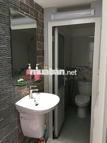 P16 Q8 CHÍNH CHỦ CHO THUÊ NHÀ 3Tầng 4PN