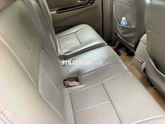 Toyota Innova G 2006 Vàng cát 7 chỗ