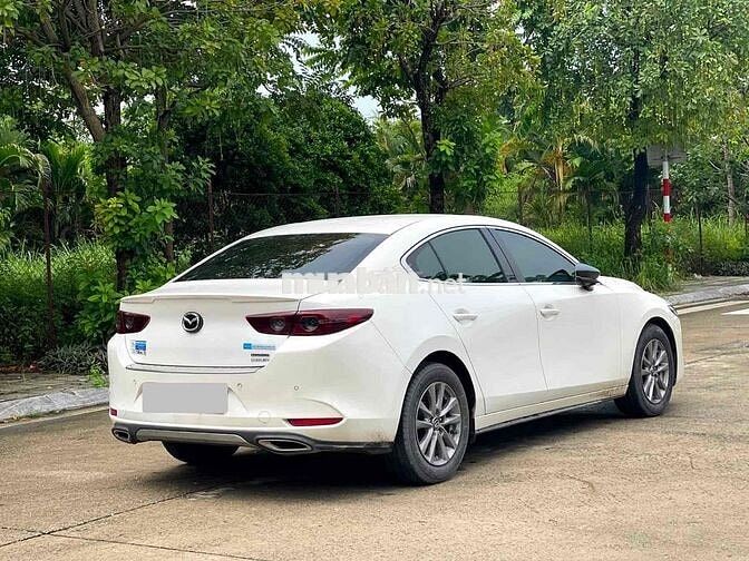 Mazda 3 Luxury 1.5 AT sản xuất 2022