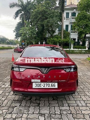 VinFast Lux A2.0 Turbo Đỏ 5 chỗ Xăng