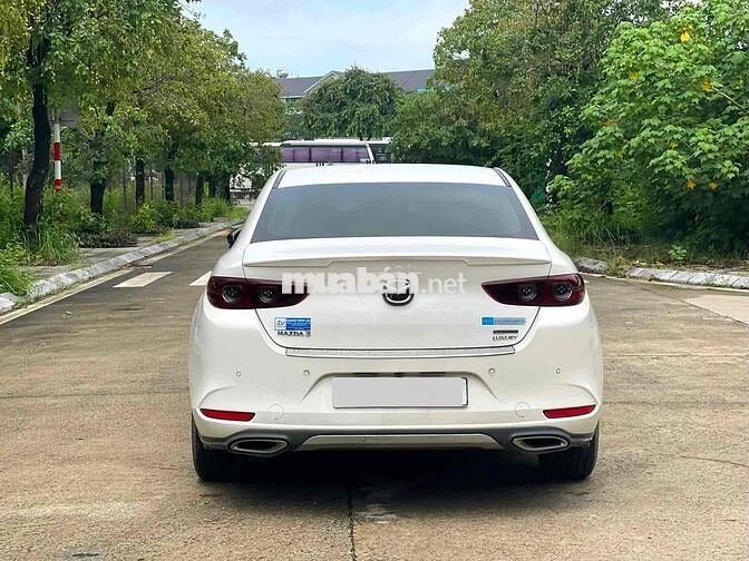 Mazda 3 Luxury 1.5 AT sản xuất 2022