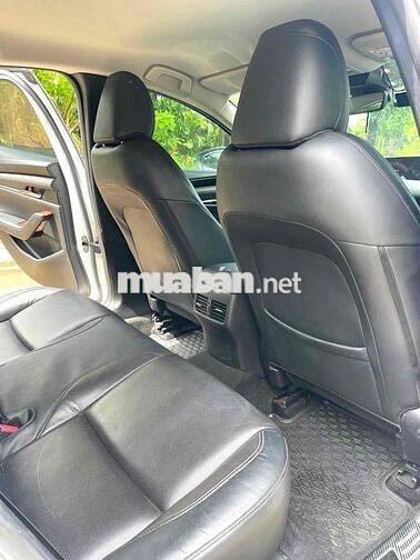 Mazda 3 Luxury 1.5 AT sản xuất 2022
