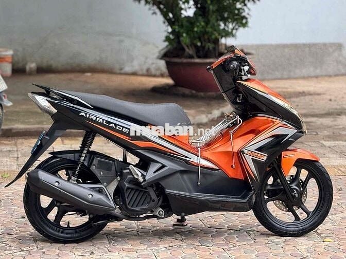Honda Air Blade 2023 Cam Đen