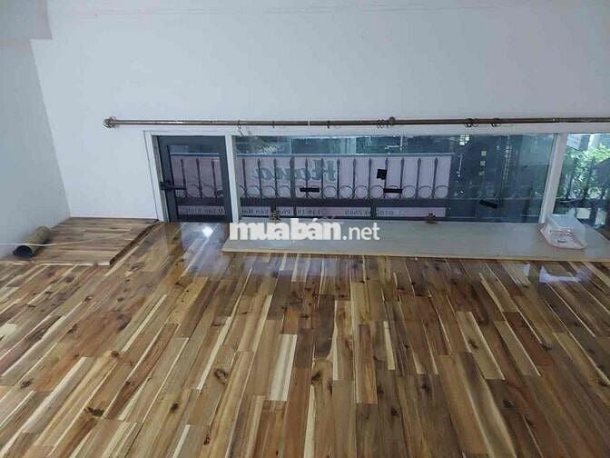 Phòng, Mặt bằng ở và buôn bán, lầu trệt, có gác 20m, 159 phạm văn hai