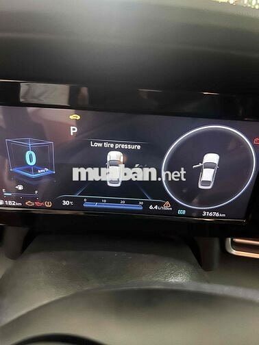 Hyundai Elantra 2024 1.6 đặc biệt 33000 km Trắng