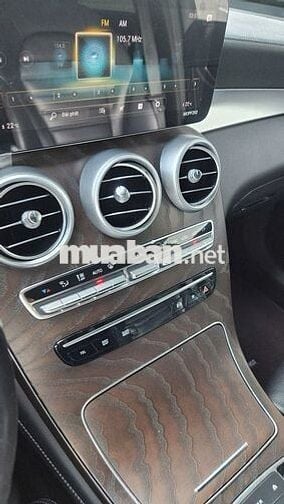 Mercedes-Benz GLC200 4matic 2021 Tên cty XHĐ
