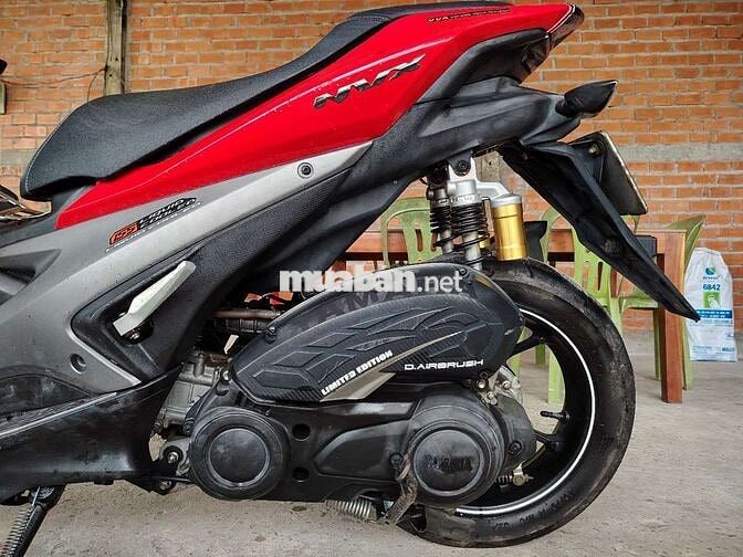 Yamaha NVX 2022 màu Đỏ