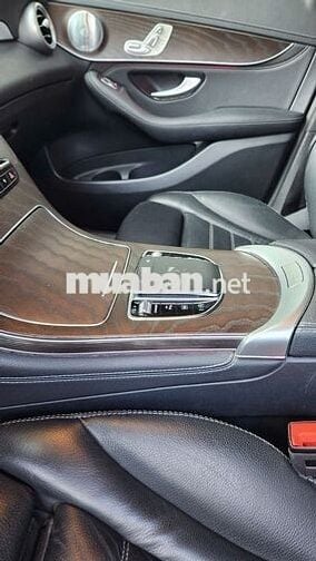 Mercedes-Benz GLC200 4matic 2021 Tên cty XHĐ