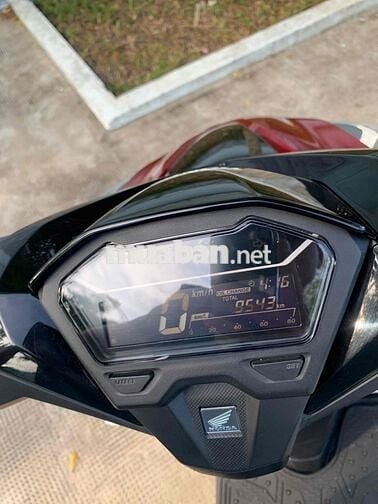 Honda Click 125 2025 Đỏ trắng 9000 km