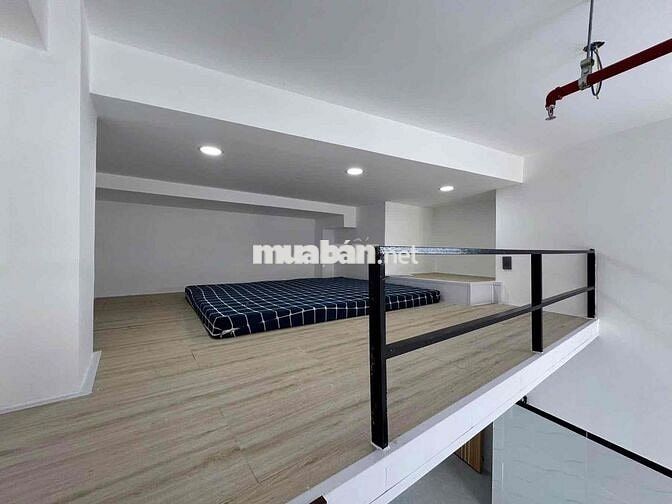 Căn Duplex Ban công Rộng 40m2 có MGR Ngay Hồng Lạc - Đồng Đen - Ni Sư