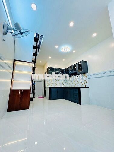 BÁN NHÀ 2 TẦNG  TÙNG THIỆN VƯƠNG, P.12, QUẬN 8
