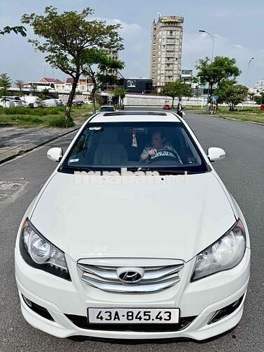 Hyundai Avante 2011 Trắng Tự động